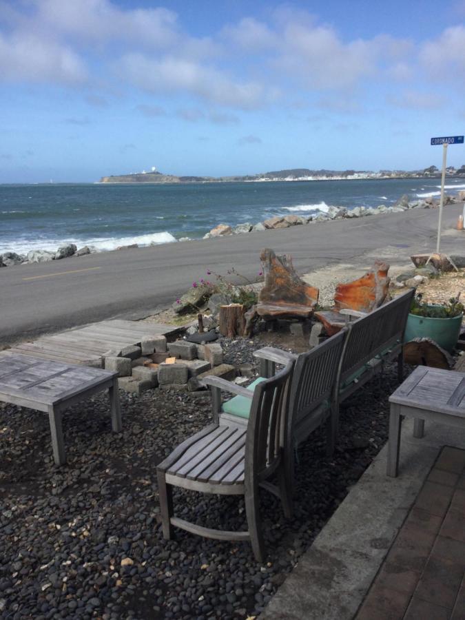 The Oceanfront Stay On Miramarbeach Hmb El Granada Exterior foto