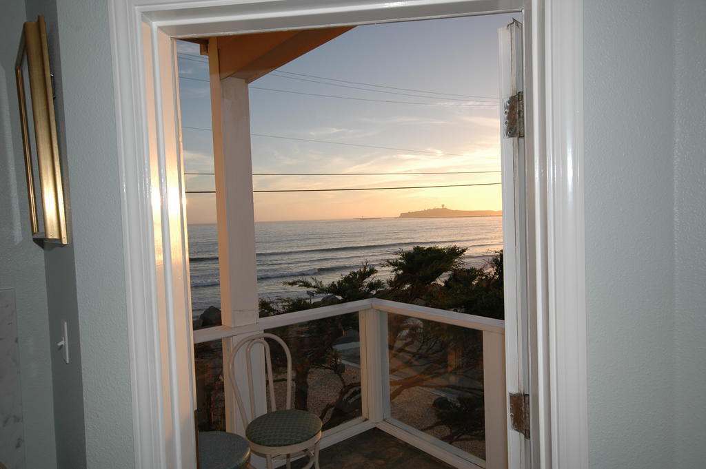 The Oceanfront Stay On Miramarbeach Hmb El Granada Zimmer foto