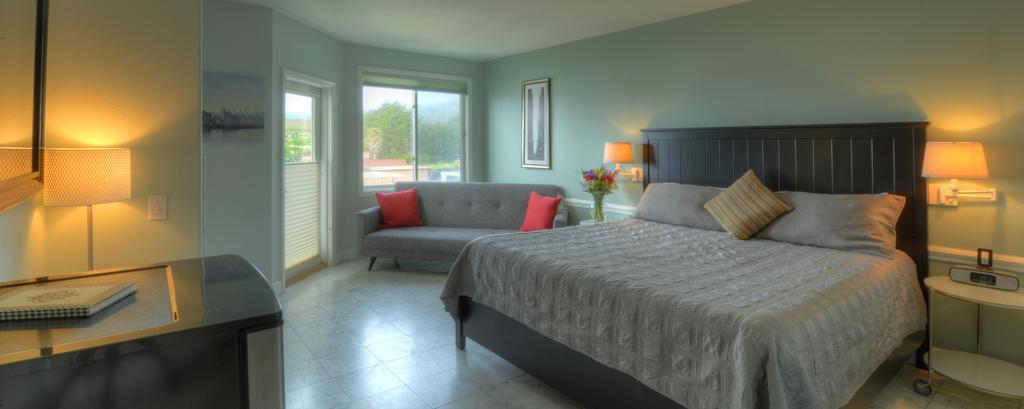The Oceanfront Stay On Miramarbeach Hmb El Granada Exterior foto