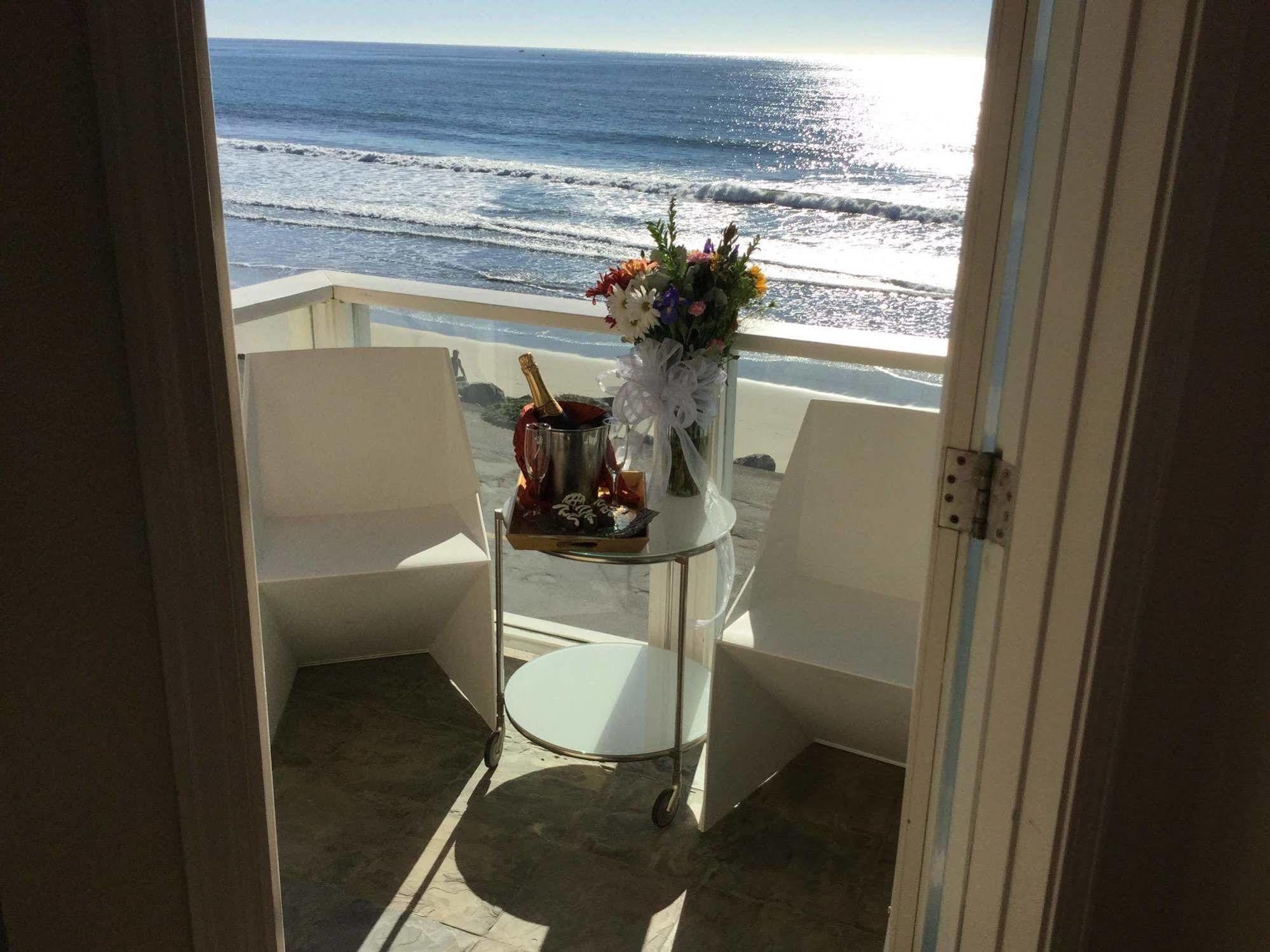 The Oceanfront Stay On Miramarbeach Hmb El Granada Exterior foto